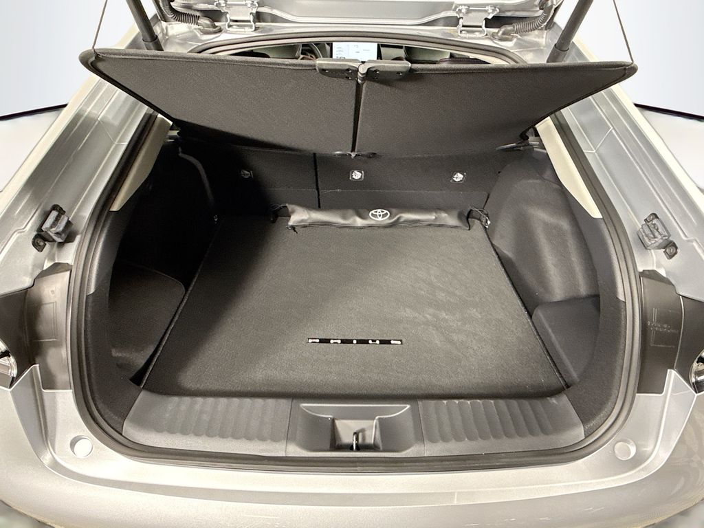 Thumbnail: 2026 Toyota Prius - 26
