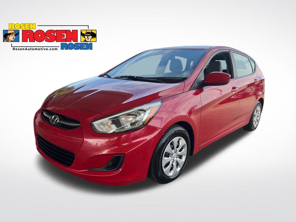 Boston Red Metallic 2017 Hyundai Accent SE 4-Door Hatchback FWD Hatchback Front-Wheel Drive 6-Speed Automatic
