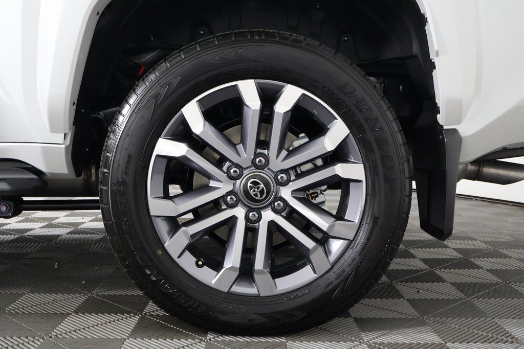 Thumbnail: 2025 Toyota 4Runner - 11