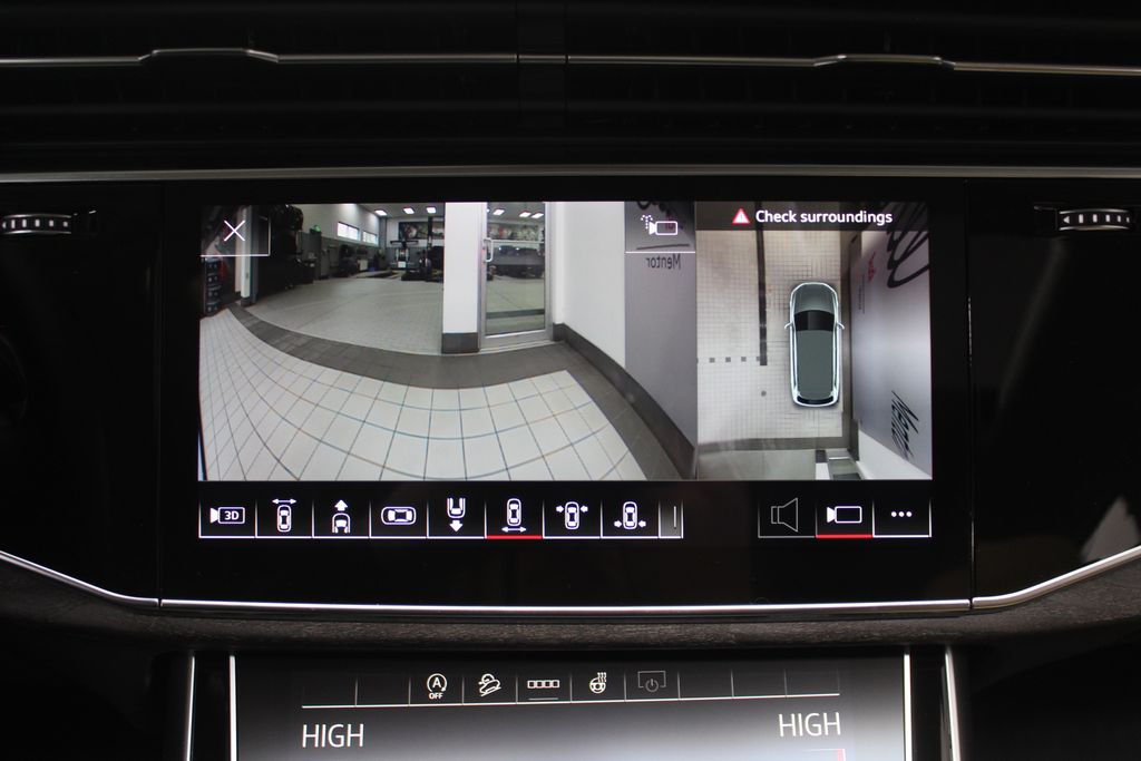 Thumbnail: 2026 Audi Q7 - 27