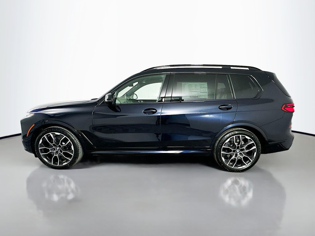 Thumbnail: 2026 BMW X7 - 8