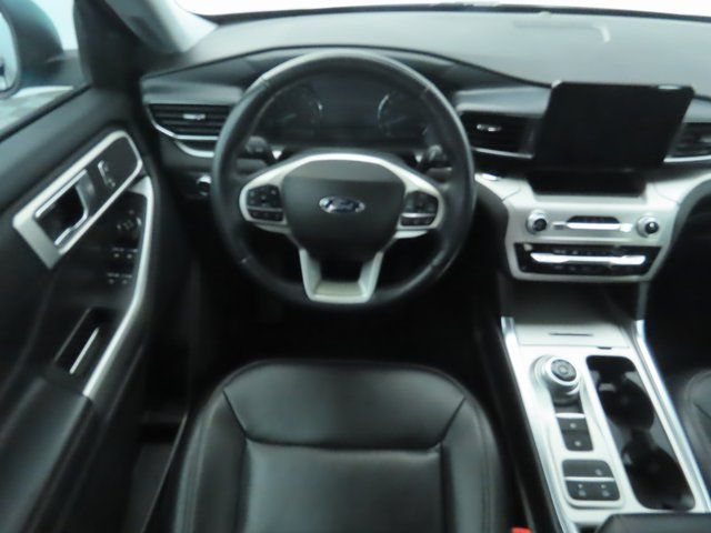 Thumbnail: 2022 Ford Explorer - 10
