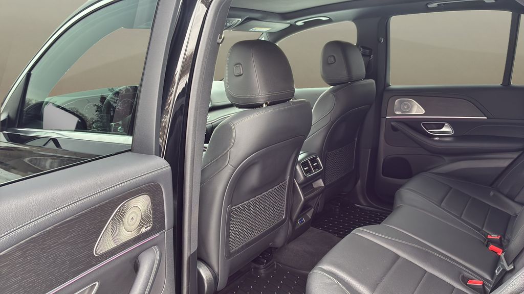 used 2024 Mercedes-Benz GLE car, priced at $43,950