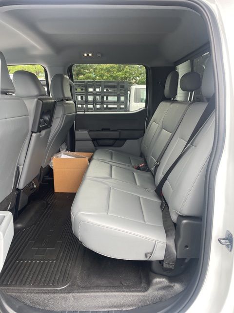 2025 Ford F-550 Chassis XL