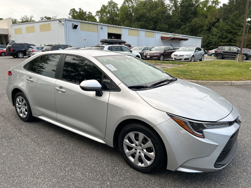 2024 Toyota Corolla LE 9