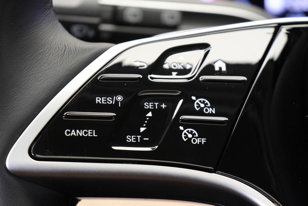 Thumbnail: 2026 Mercedes-Benz GLE - 21