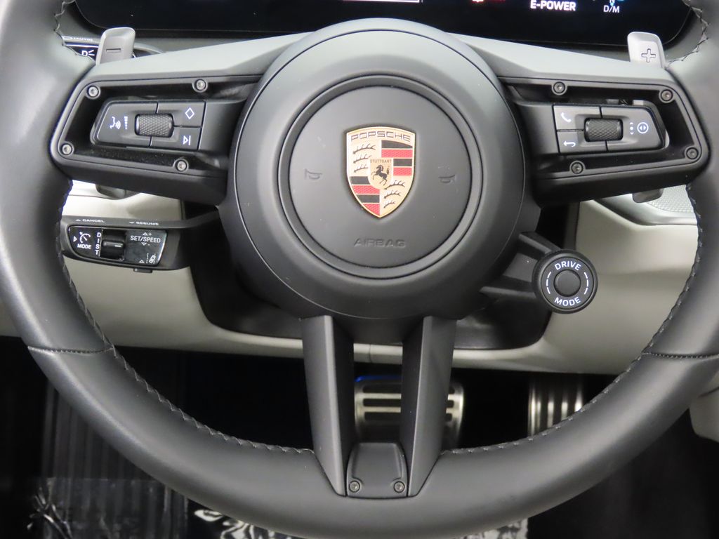 Thumbnail: 2025 Porsche Cayenne - 19