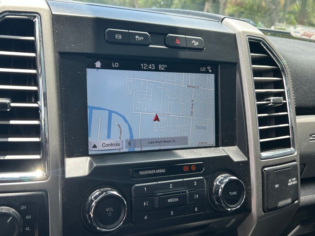 Used 2017 Red Ford Lariat image 13