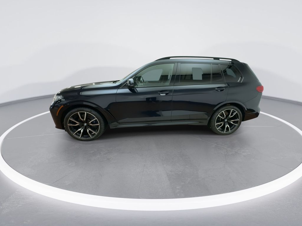 2022 BMW X7 xDrive40i 5