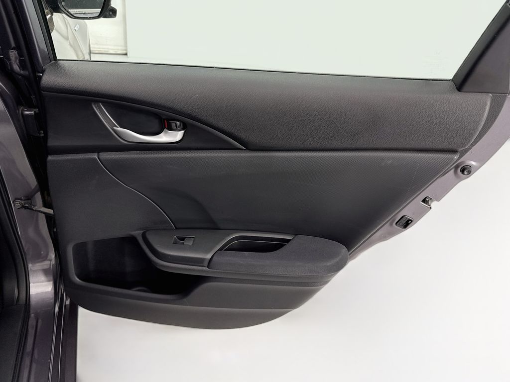 Thumbnail: 2019 Honda Insight - 25