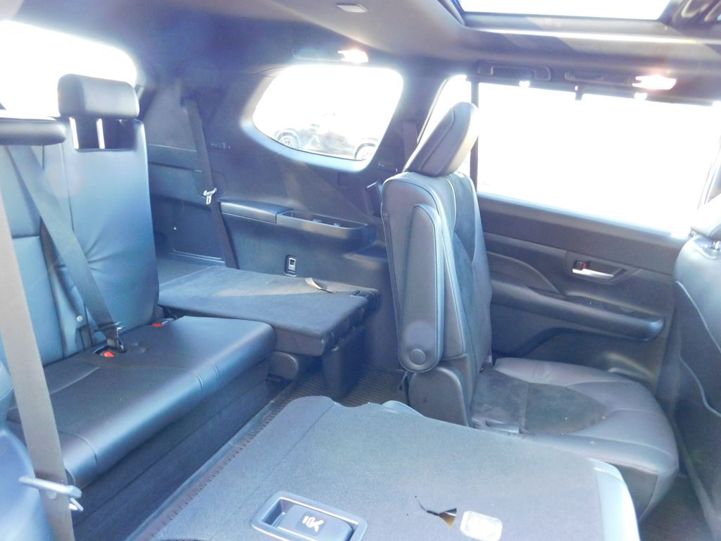 Thumbnail: 2024 Toyota Grand Highlander - 5