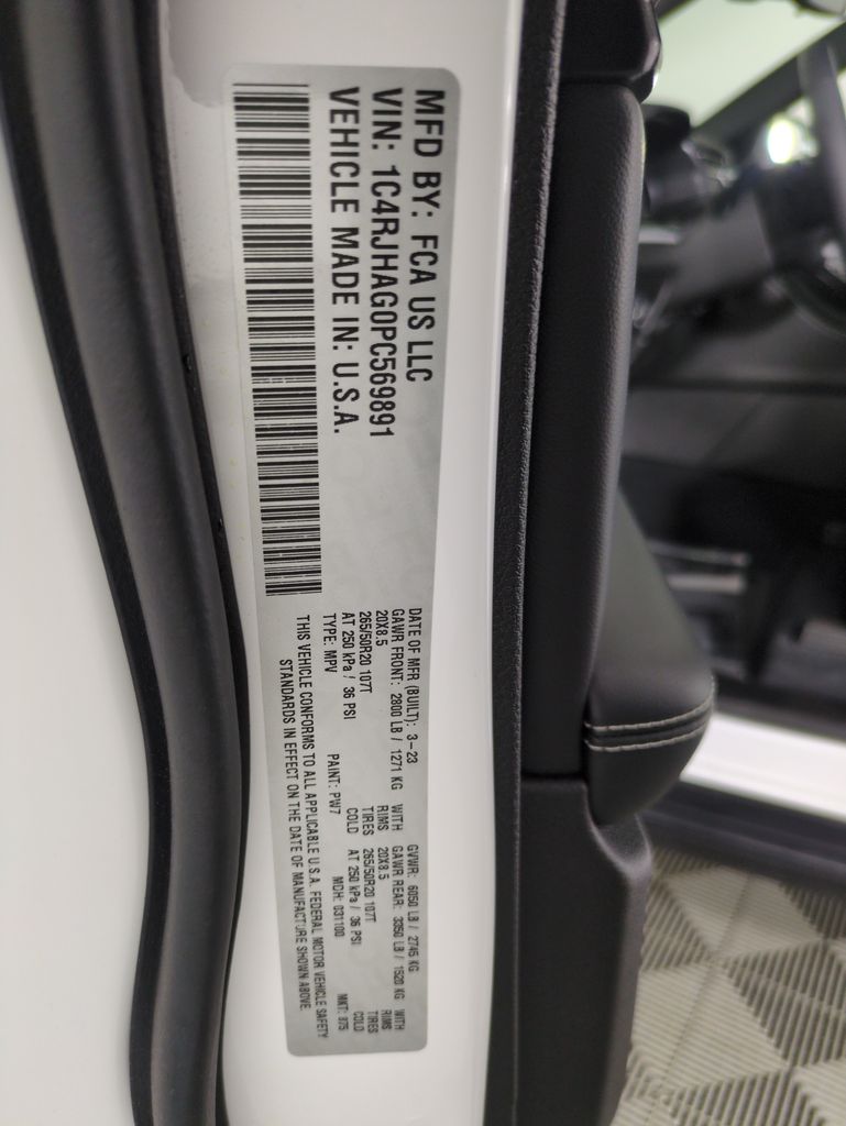 Used 2023 Jeep Grand Cherokee For Sale in Fort Wayne, IN