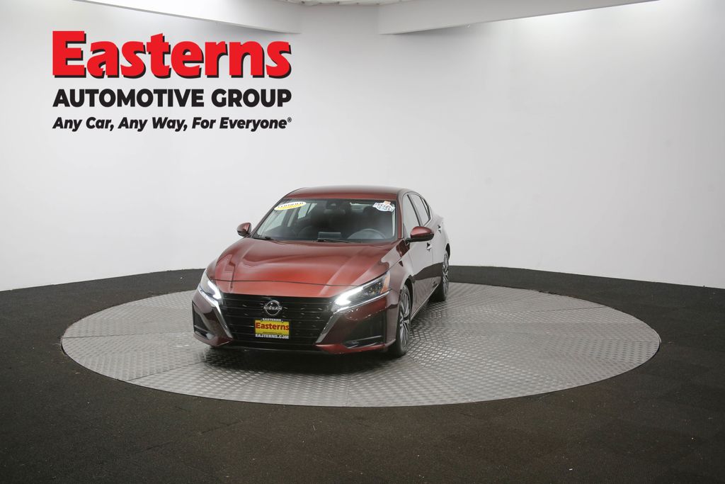 Used 2023 Red Nissan 2.5 SV image 50