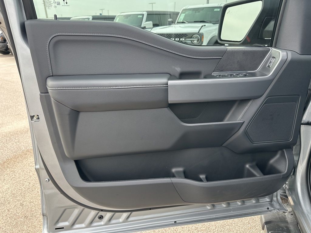 2026 Ford F-150 XLT - 9