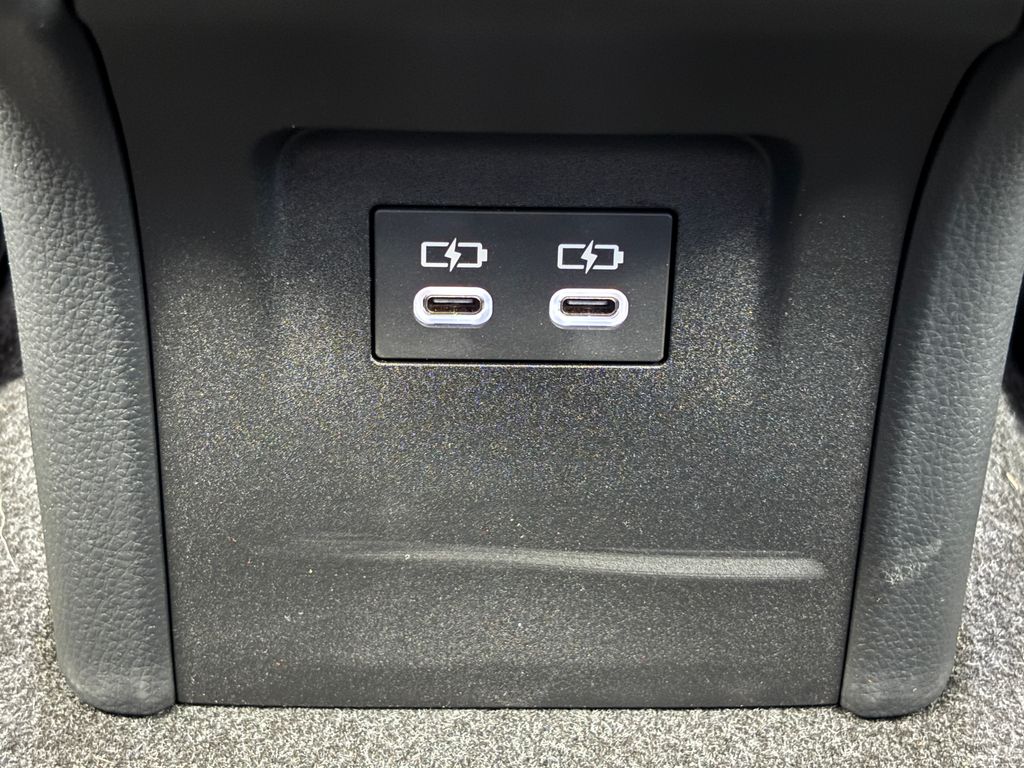 Thumbnail: 2025 Toyota Prius - 19