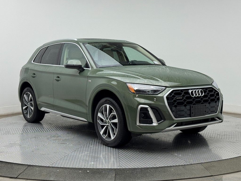 2024 Audi Q5 e Premium 2