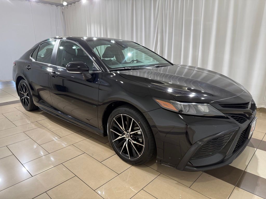 Thumbnail: 2024 Toyota Camry - 7