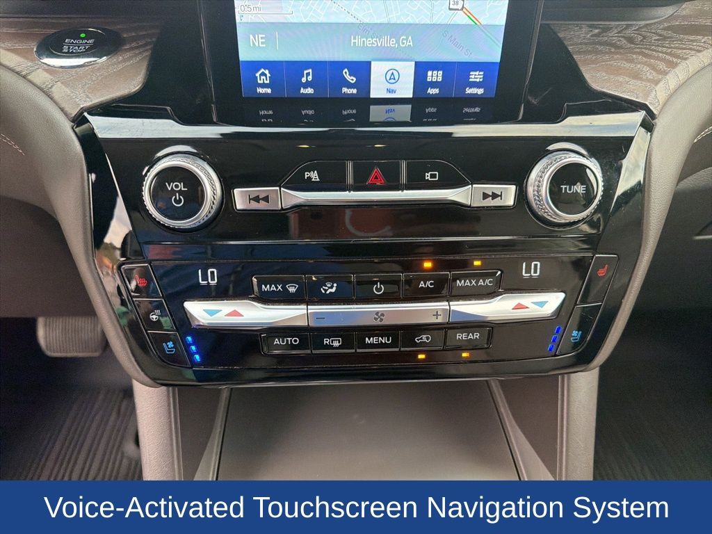 2021 Ford Explorer Platinum