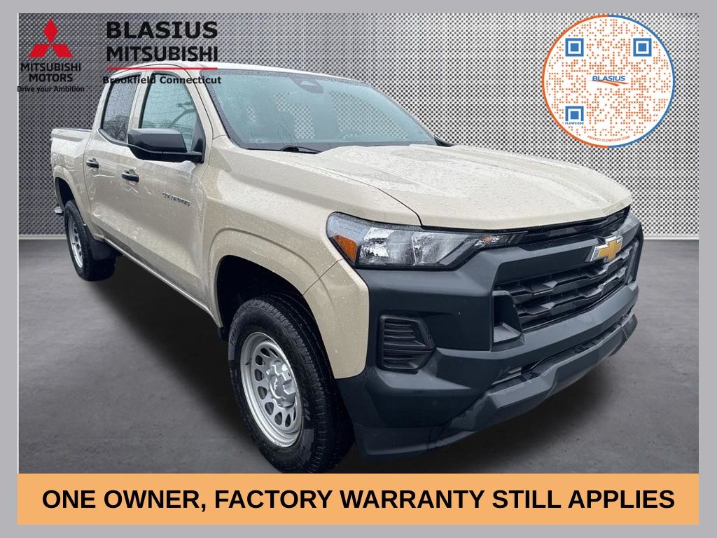 Sand Dune Metallic 2024 Chevrolet Colorado Pickup Truck 4X2 8-Speed Automatic