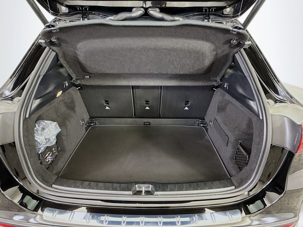 Thumbnail: 2025 Mercedes-Benz GLA - 26