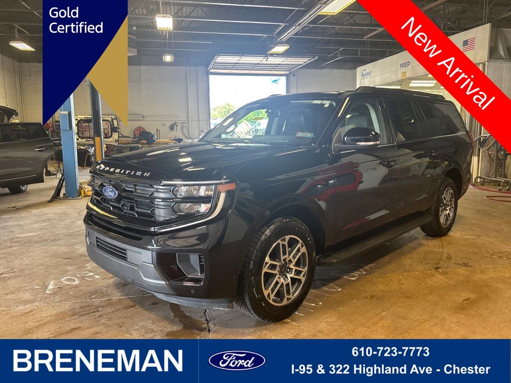 Black Metallic 2025 Ford Expedition MAX Active 4WD SUV / Crossover Four-Wheel Drive Automatic