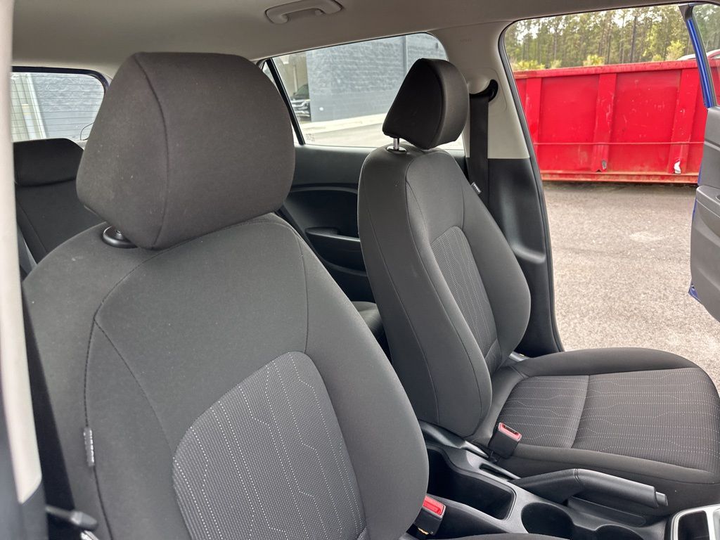 2022 Intense Blue Hyundai Venue SE FWD SUV