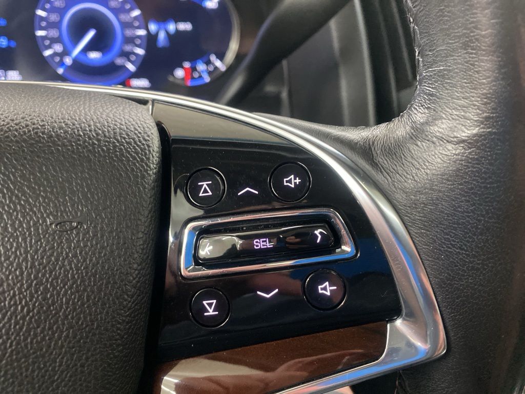 2020 Cadillac Escalade Luxury photo