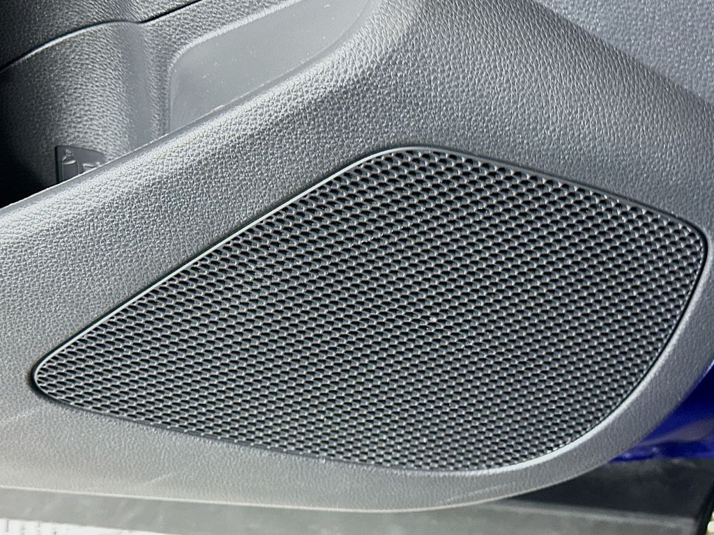 Thumbnail: 2025 Toyota Corolla Cross - 19