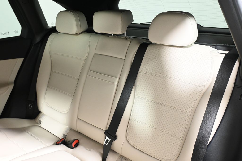 Thumbnail: 2026 Mercedes-Benz GLC - 4