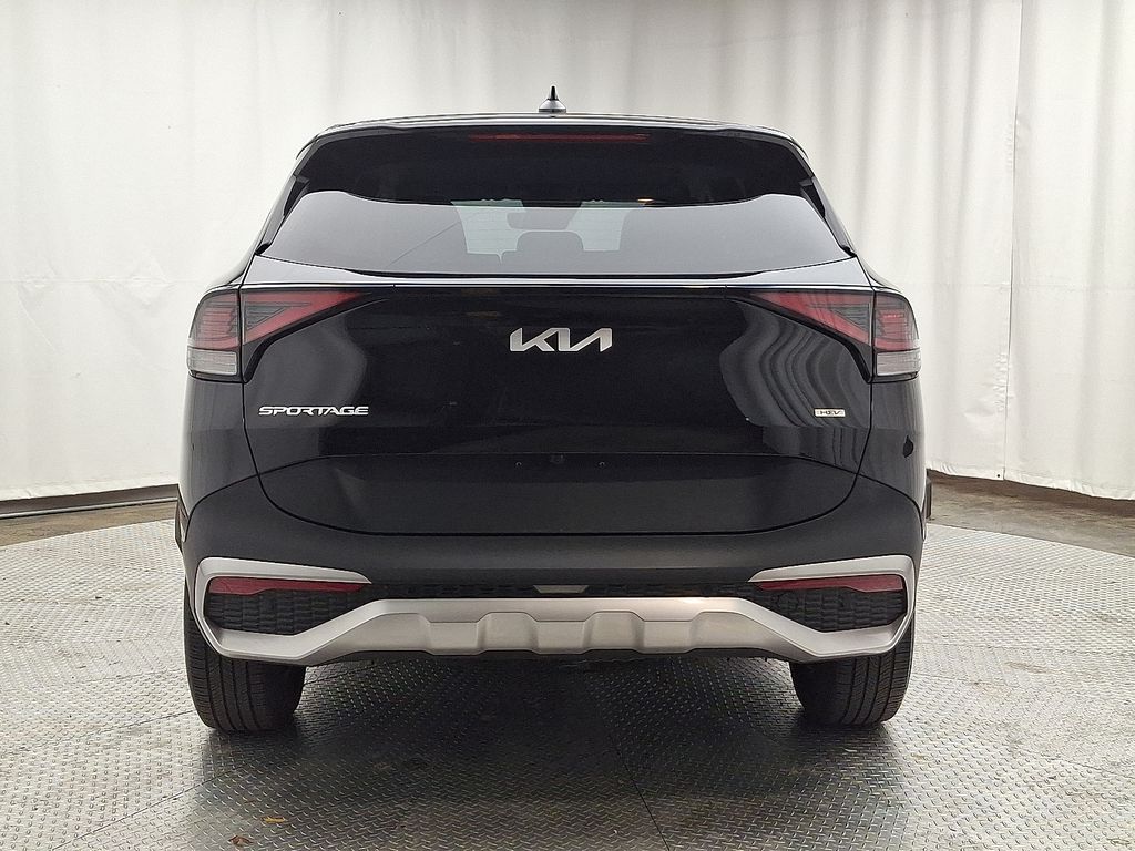 Thumbnail: 2023 Kia Sportage - 5