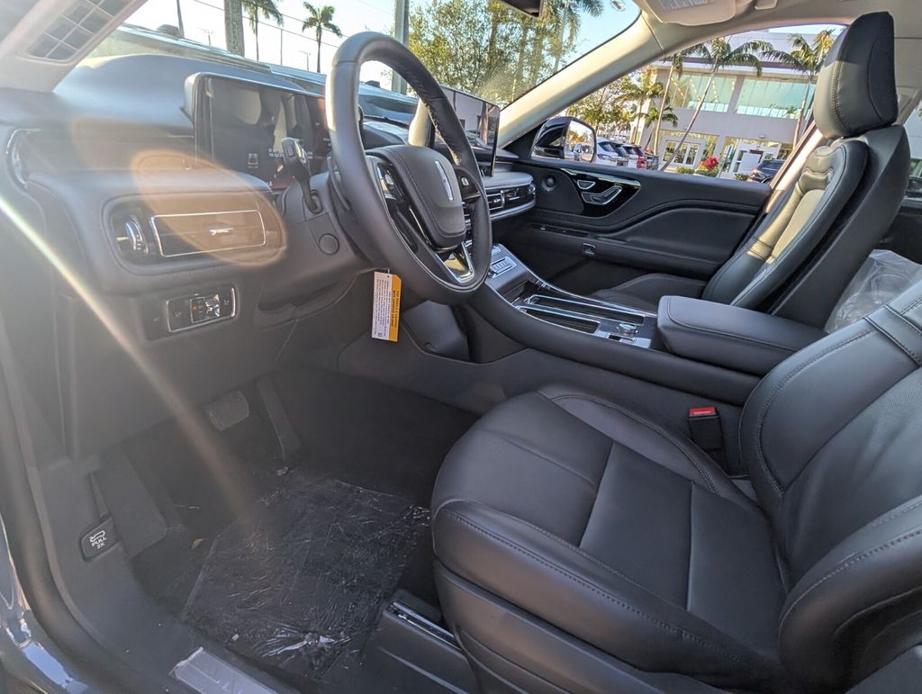 new 2026 Lincoln Aviator car, priced at $73,925