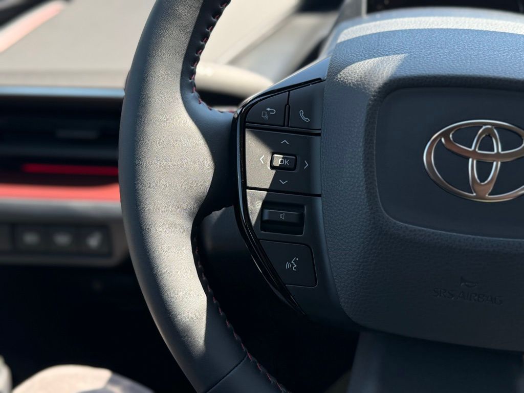 2026 Toyota Prius Plug-in Hybrid XSE photo 17