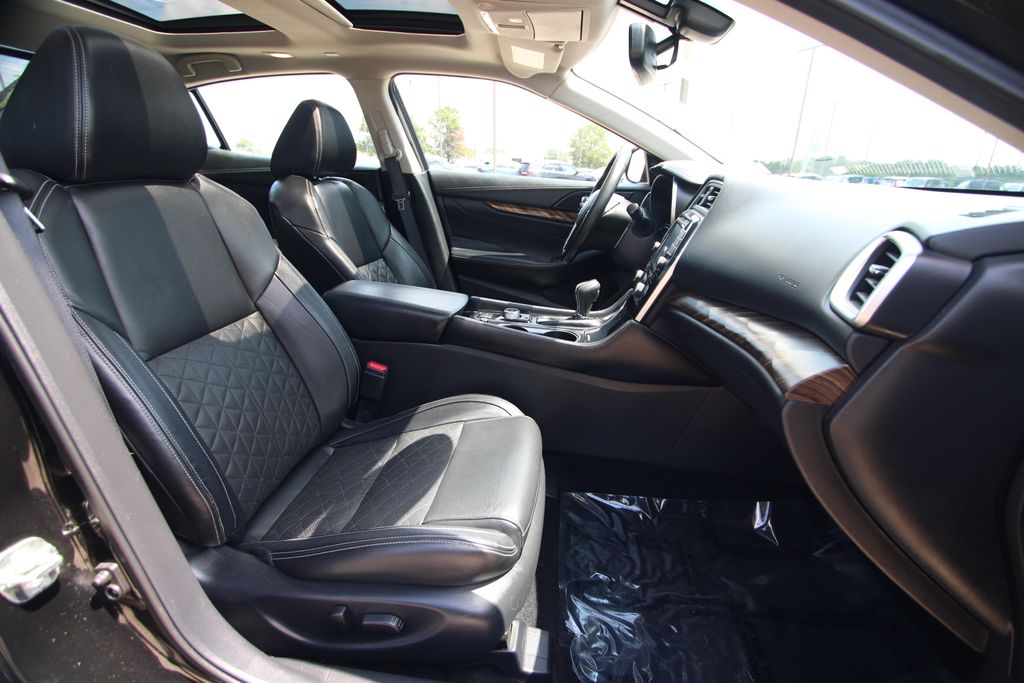 Used 2018 Nissan Maxima Sedan