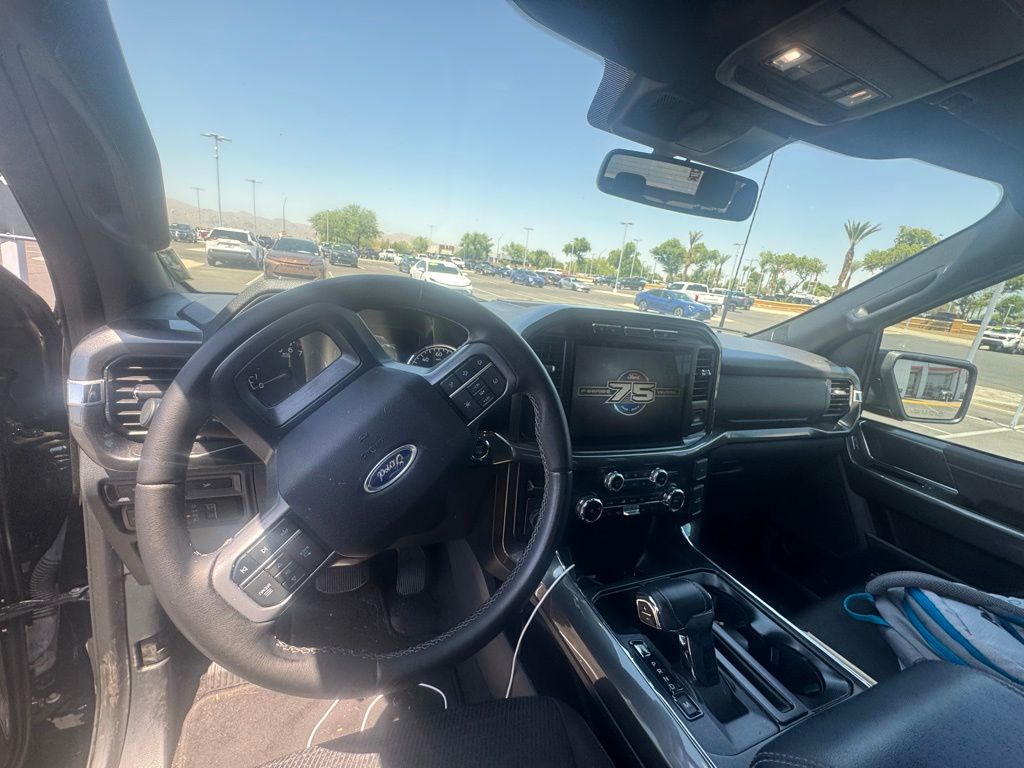 Thumbnail: 2023 Ford F-150 - 8