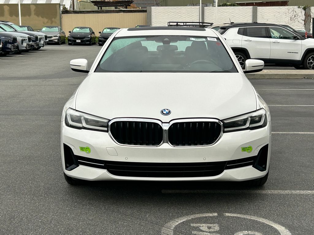 Thumbnail: 2023 BMW 5 Series - 8