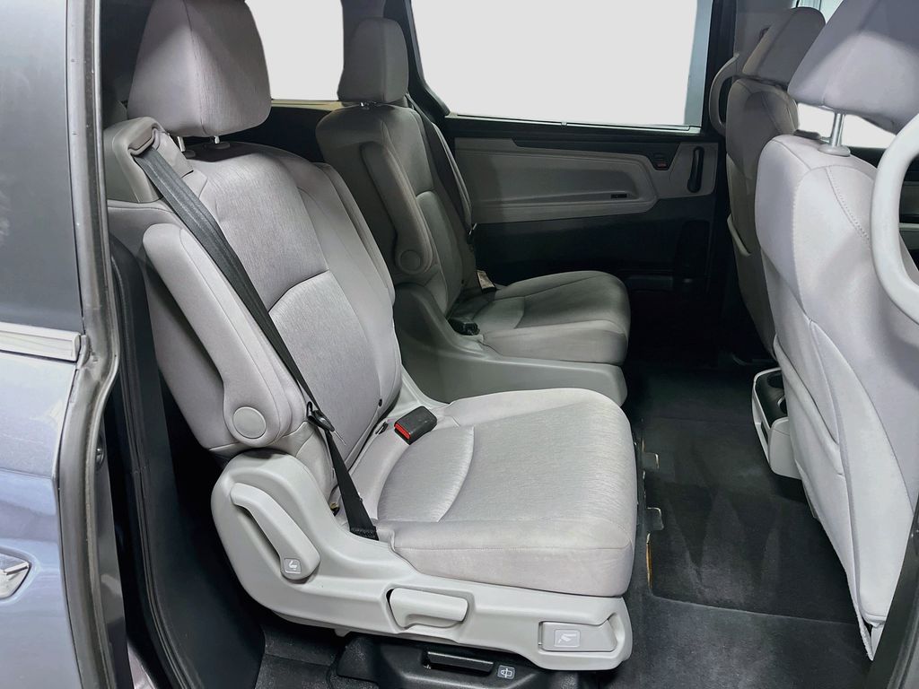Used 2023 Gray Honda EX image 27