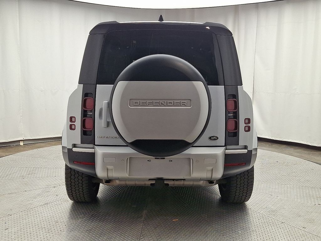 Thumbnail: 2021 Land Rover Defender - 5
