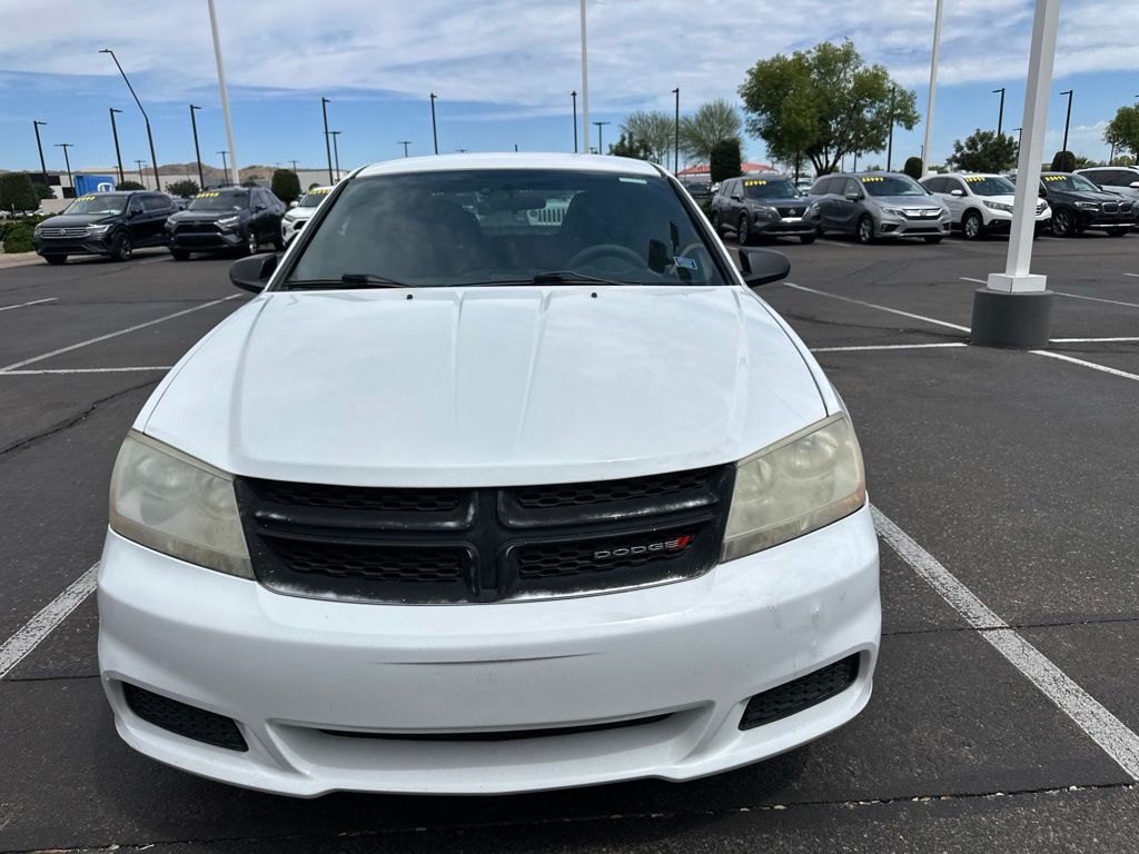 Thumbnail: 2014 Dodge Avenger - 2