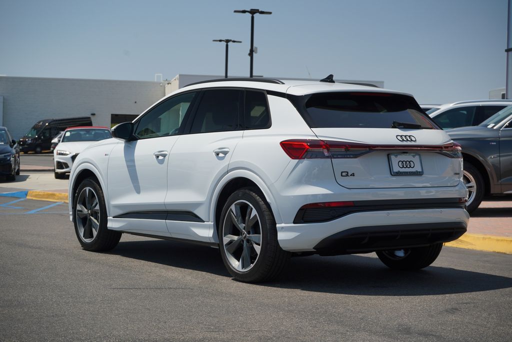 2024 Audi Q4 e-tron  3