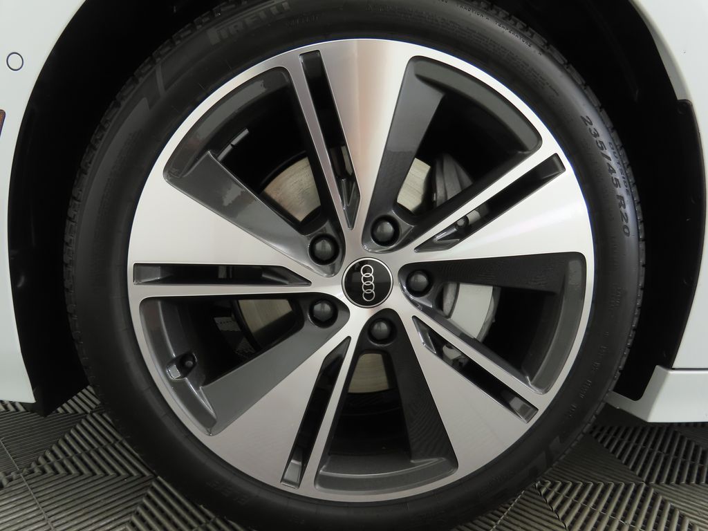Thumbnail: 2025 Audi A6 - 30
