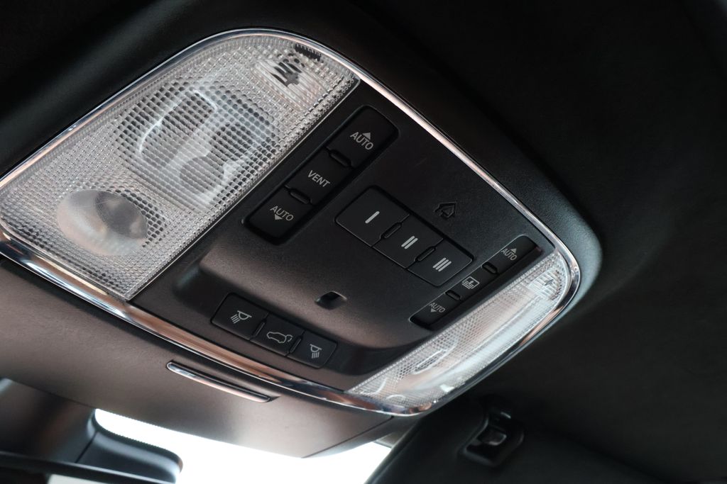 Thumbnail: 2019 Jeep Grand Cherokee - 30
