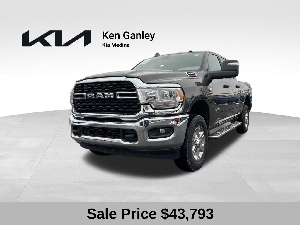 2024 RAM 2500 Big Horn Crew Cab 4WD