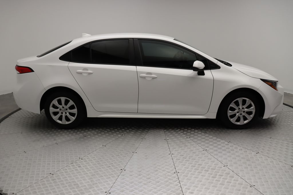 2023 Toyota Corolla LE 7