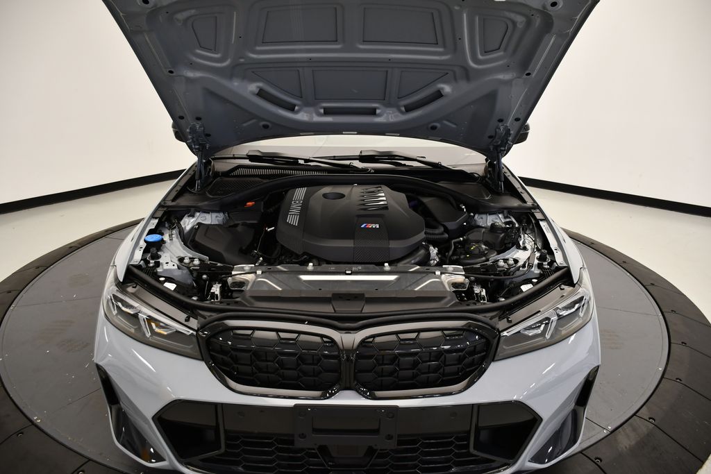 Thumbnail: 2025 BMW 3 Series - 12