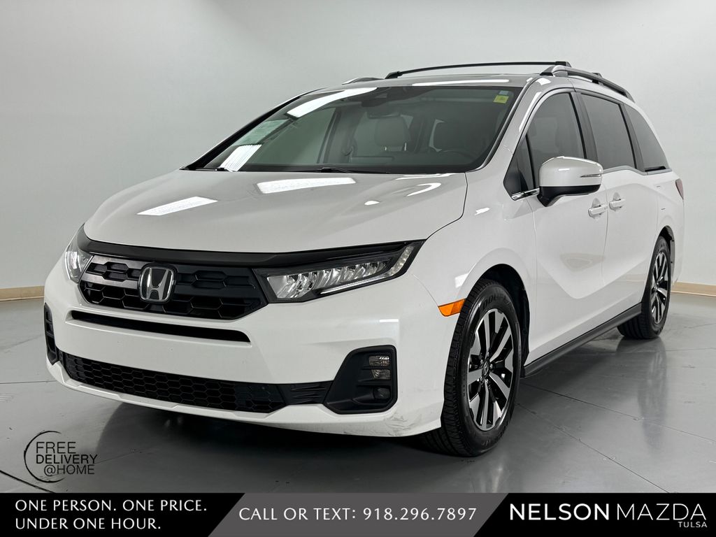 2025 Honda Odyssey EX-L's photo