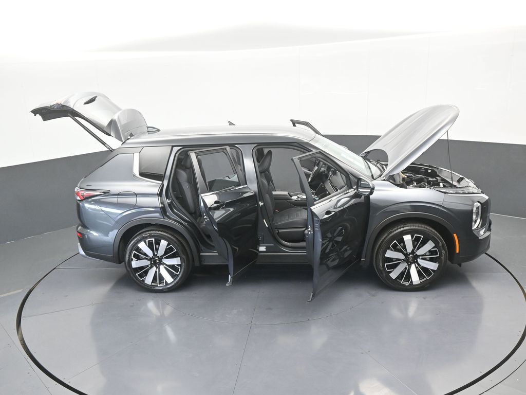 New 2026 Graphite Gray Mitsubishi SE image 82