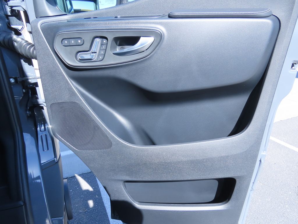 Thumbnail: 2026 Mercedes-Benz Sprinter - 24