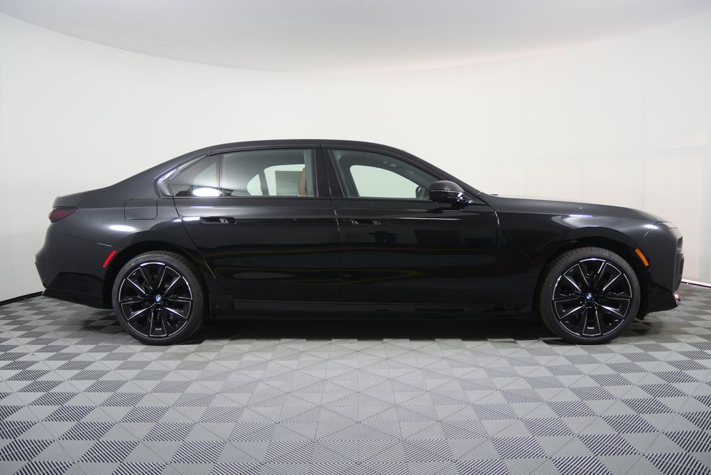 Thumbnail: 2026 BMW i7 - 2