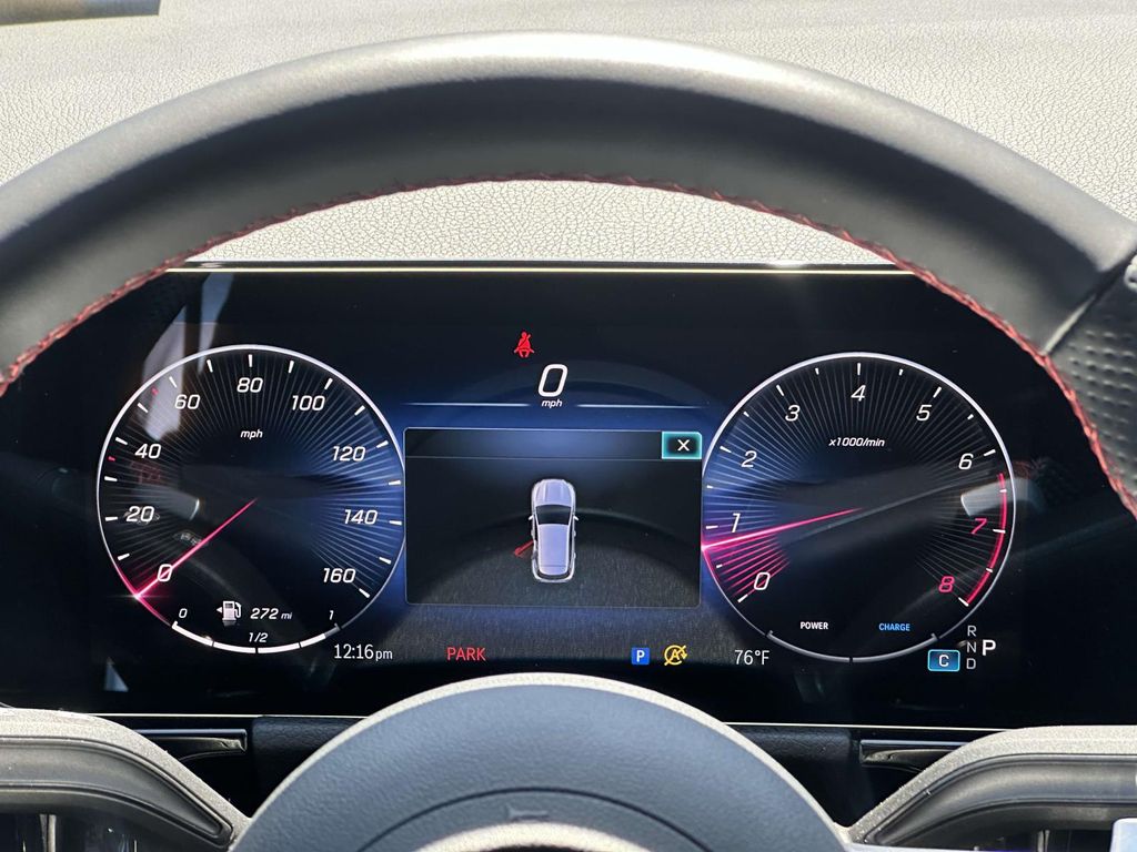 2025 Mercedes-Benz GLA 250 4MATIC 26