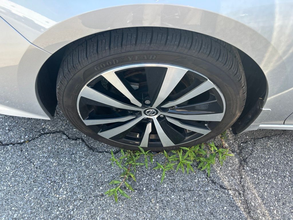 2022 Nissan Altima — photo 9